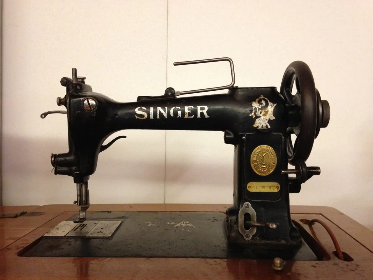 Quanto vale una macchina da cucire Singer del 1970: ecco il valore